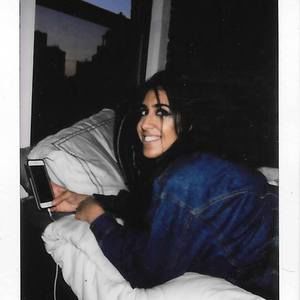 Meet your Posher, Fakhra